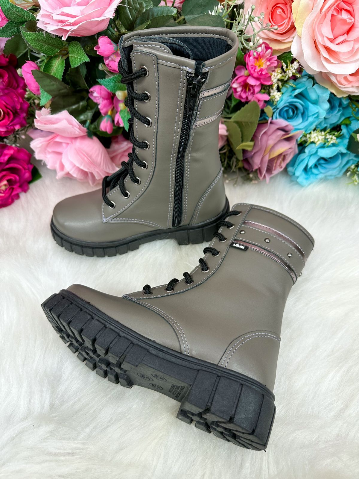 Bota Nilqi Melissa Onix (BTNLQIMLSSVERDEMILITAR)