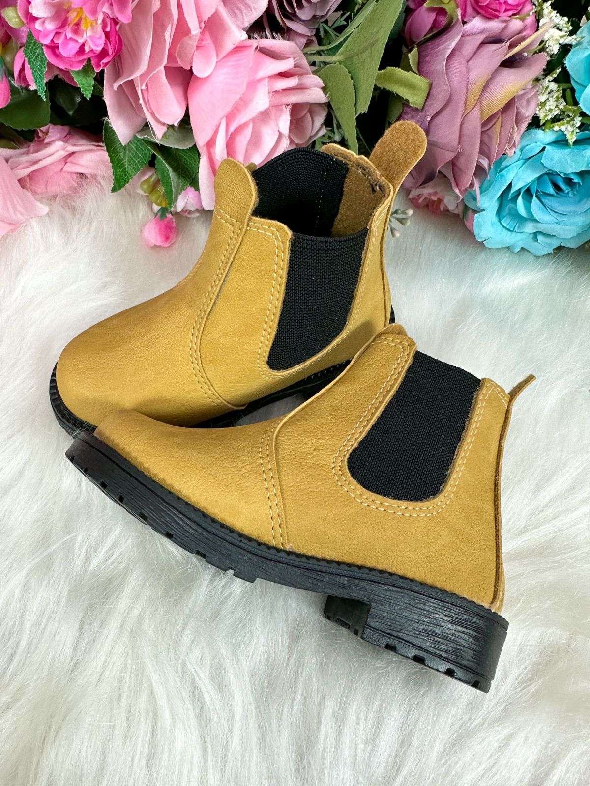 Bota Nilqi Masculina Mostarda (BTNLQMASCLMSTRD)