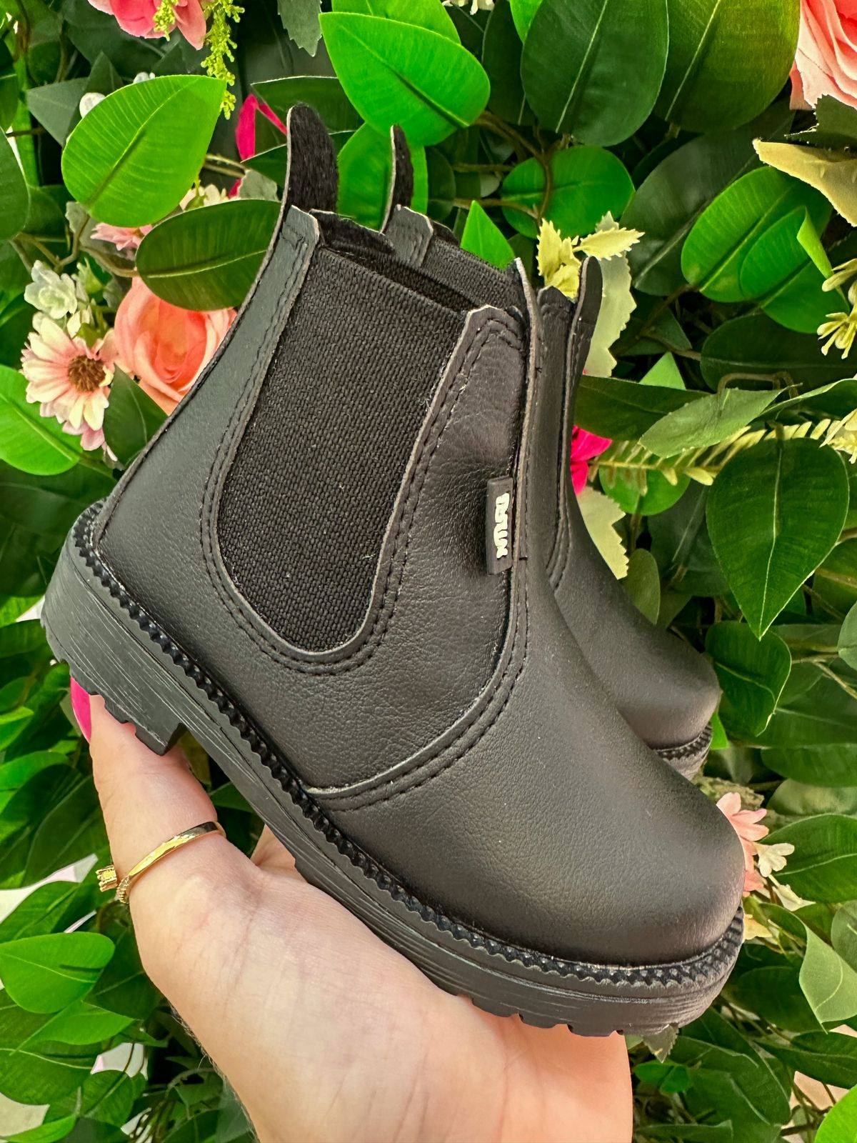 Bota Nilqi Masculina Preto (BTNLQMASLCPRT)