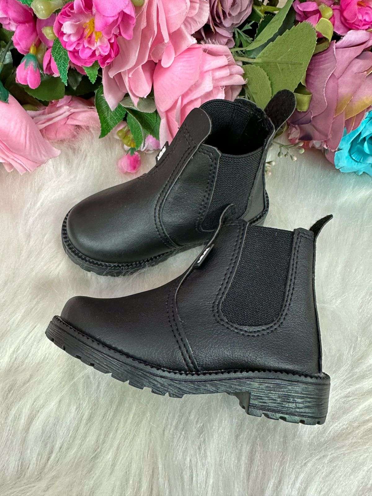 Bota Nilqi Masculina Preto (BTNLQMASLCPRT)