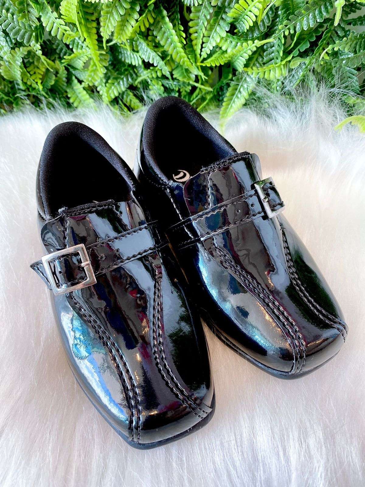 Sapato Social D Milan Preto Verniz (CLCDMILSCL)