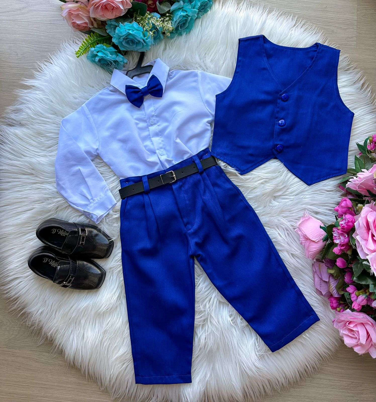 Conjunto Miss Cherry Social Leonardo Colete Azul Royal (CNJTMSSCHERRSCLCLTAZLRYAL)
