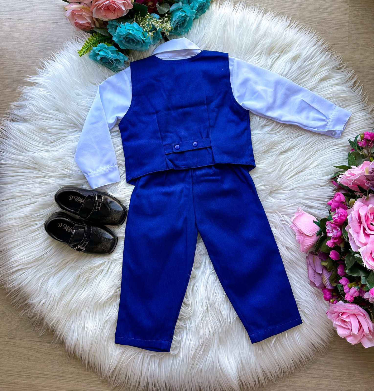 Conjunto Miss Cherry Social Leonardo Colete Azul Royal (CNJTMSSCHERRSCLCLTAZLRYAL)