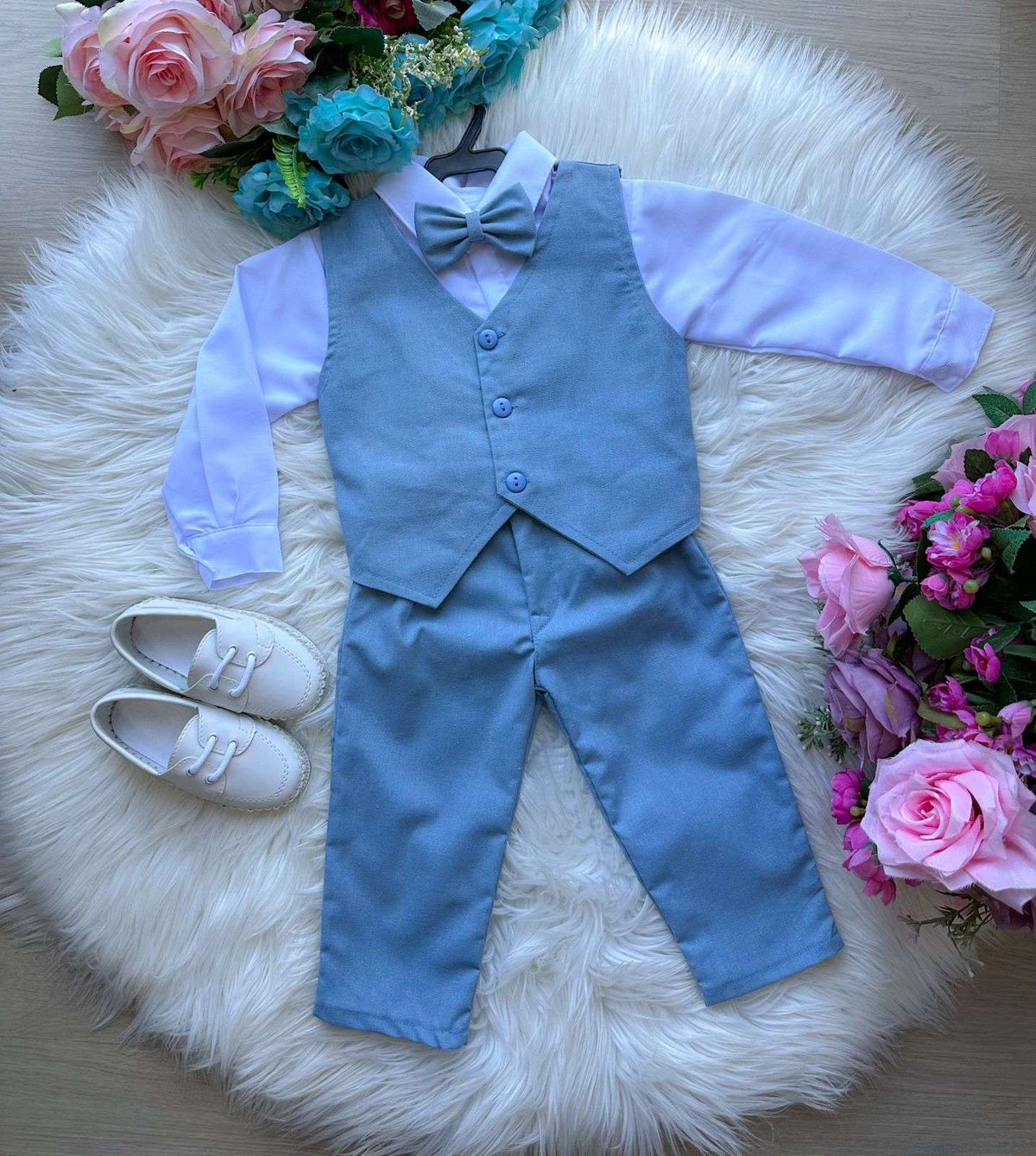 Conjunto Miss Cherry Social Leonardo Colete Azul Claro (CNJTMSSCHERRSCLCLTAZLSRT)