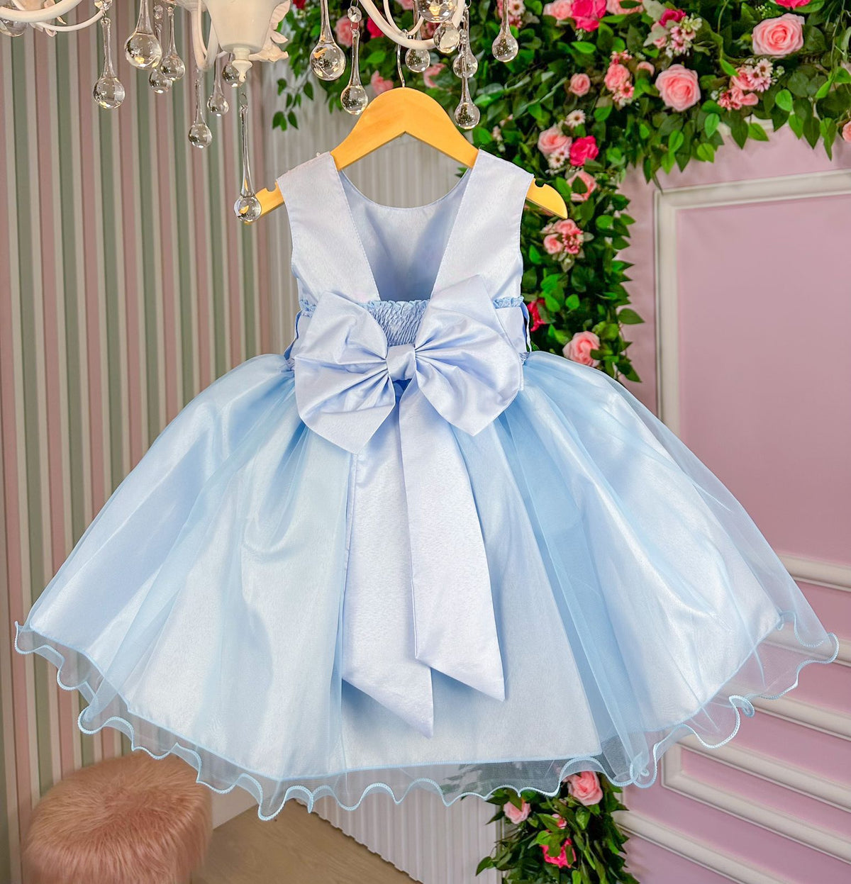 Vestido Princesa Belli Anabel Jardim Encantado Azul Bebe (VESTPRINCSBLLJDENCANTDAZLBB)