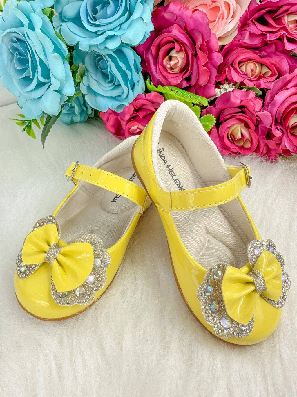 Sapatilha Flor Di MIla Baby Amarelo Lacinho Strass (SPTLFLRDMLBBAMRLLCSTRS)