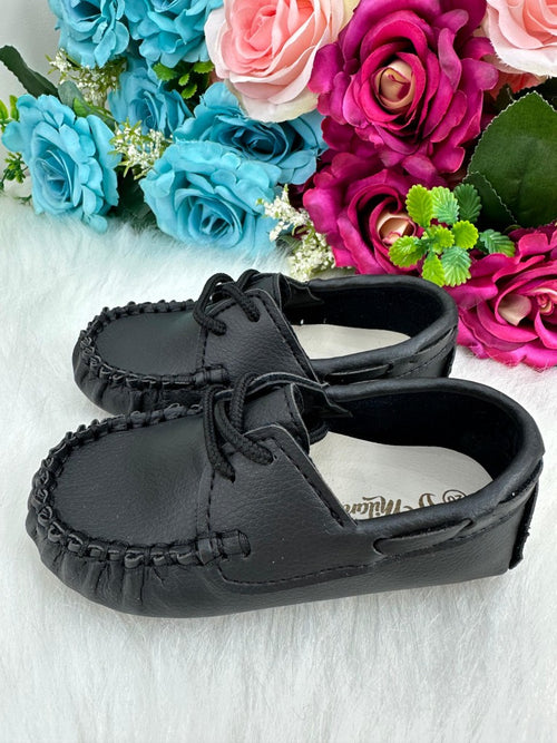 Calçado Mocassim D Milan Preto Cadarço (CLCMCSSDMLPTCDR)