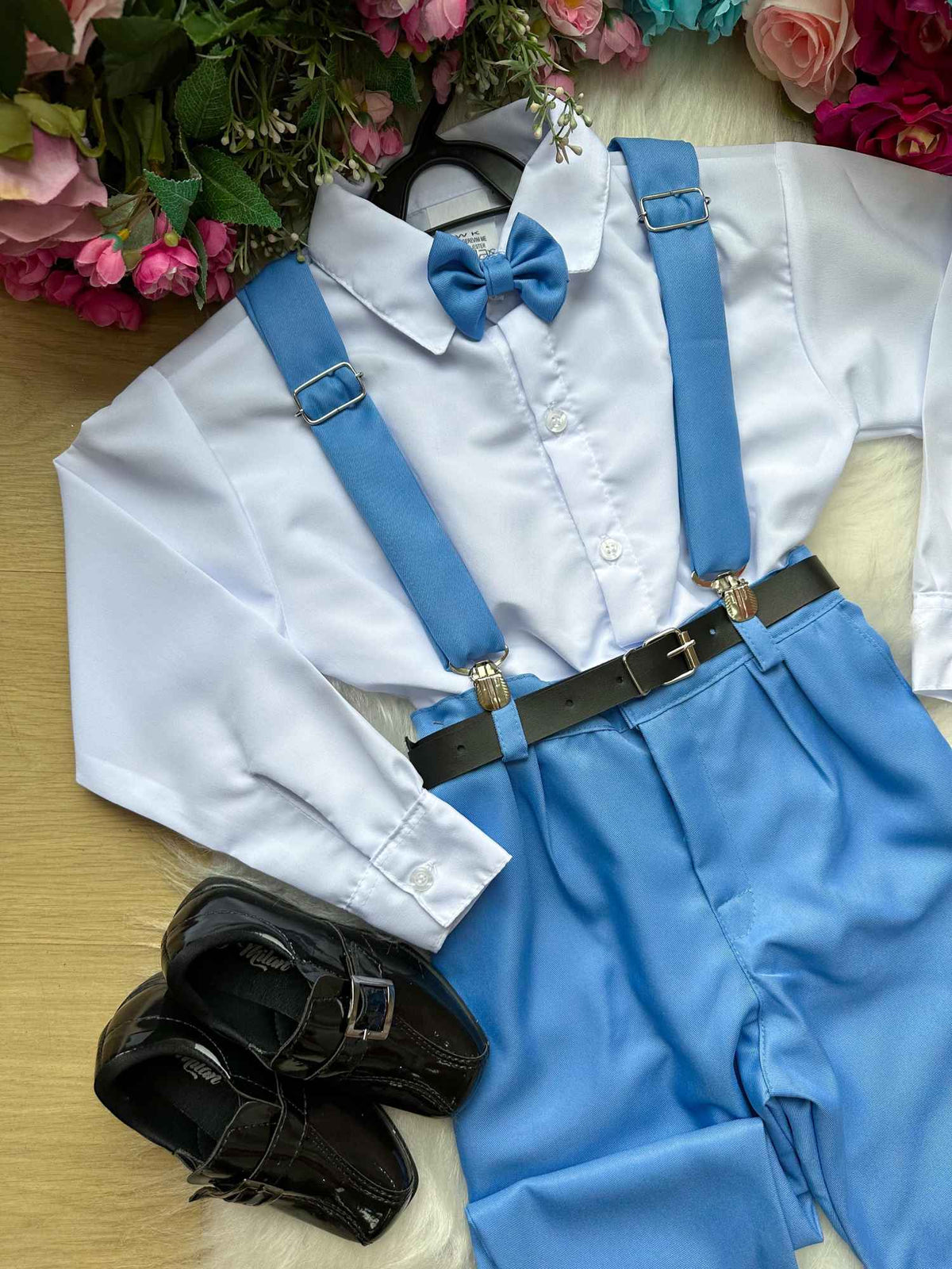 Conjunto Meninos Miss Cherry Leo Suspensorio Azul Serenity (CONJMISSCRYLEOSPNSAZUL)