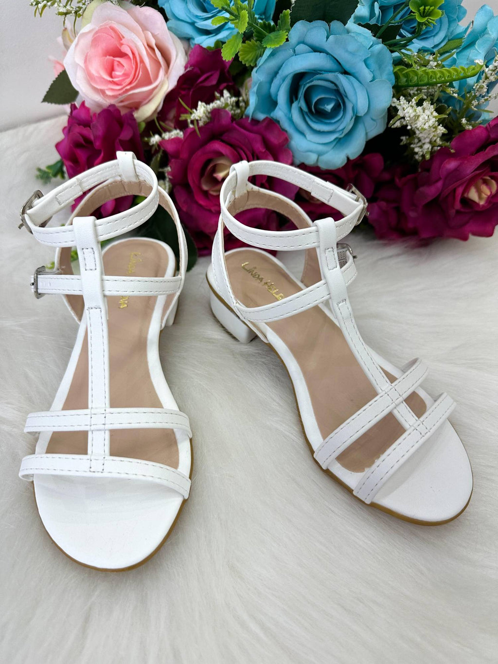 Sandalia Flor Di Mila Mariana Branco (SNDLIAFMRIANABRNCA)