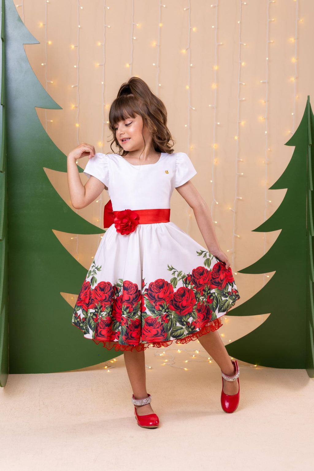 Vestido Banana Club Fernanda Branco Floral (VESTBCBNANDABRNCORAL)