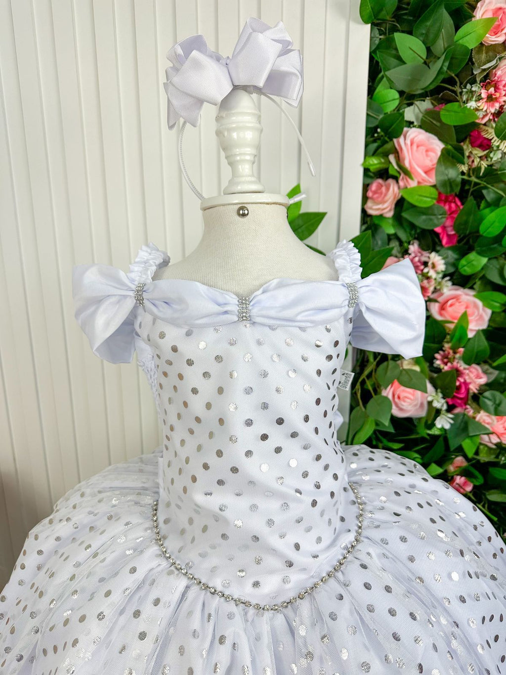 Vestido Marie Bolinhas Branco (VESTMARIEBOLNHASBRNC)