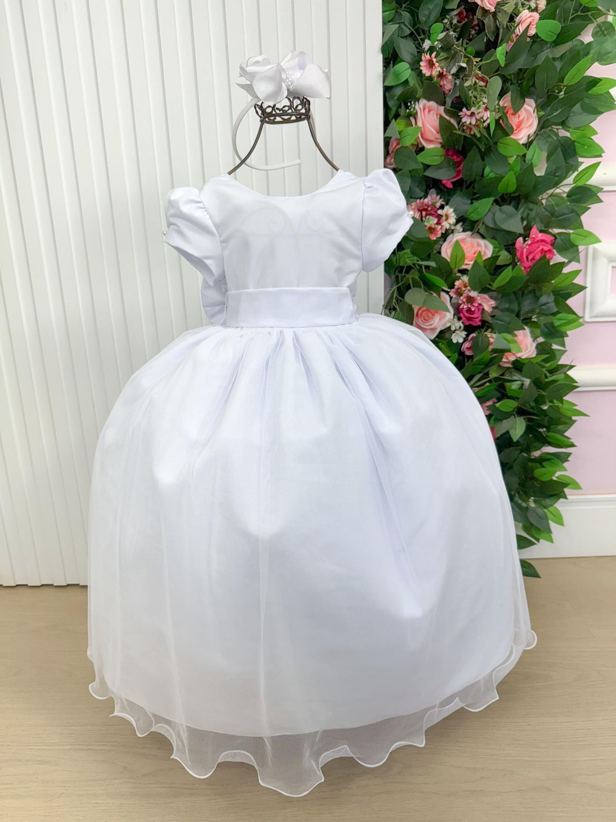 Vestido Vila Lele Longo Selena Branco (VESTSNLALNGBRNC)