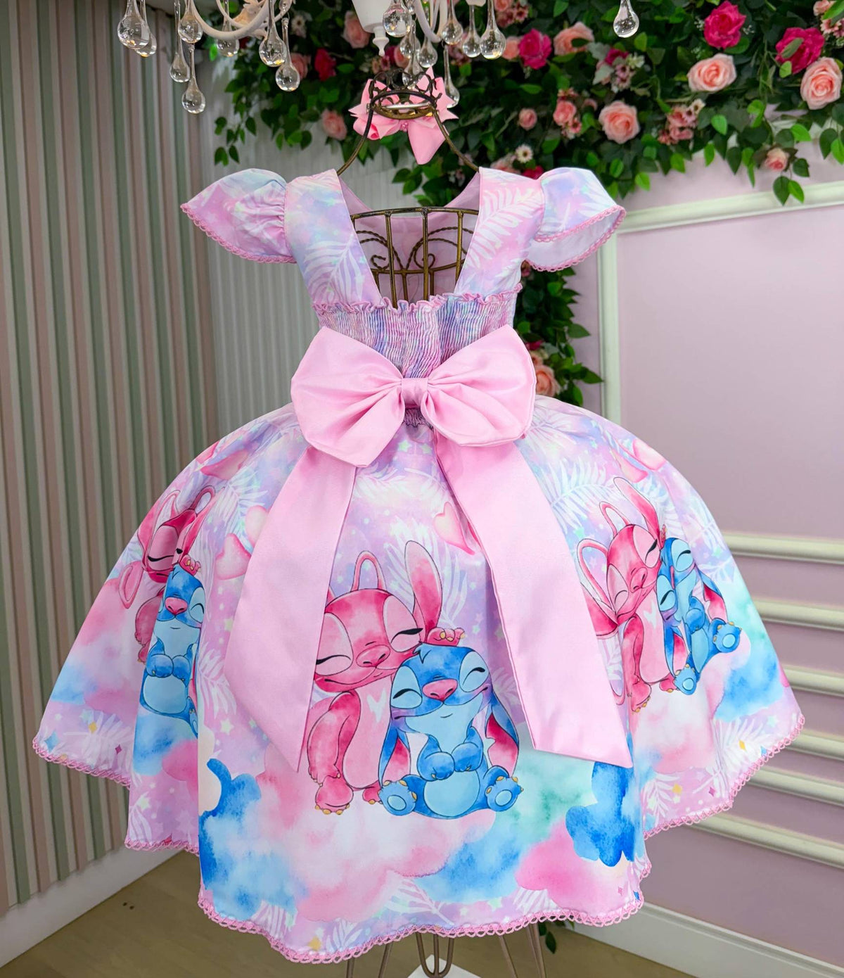 Vestido Tematico Luxo Stitch e Angel Modelo 2 (VESTTMCLXSTTANMD2)