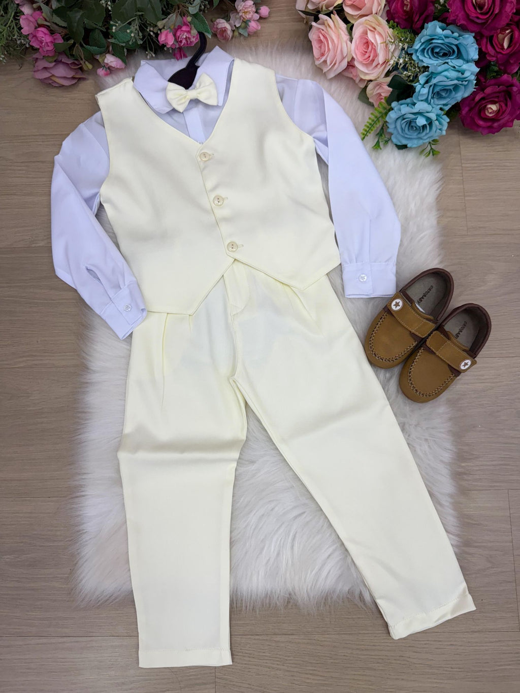 Conjunto Miss Cherry Social Leonardo Colete Amarelo Claro (CONJMSCHRSCILCLTAMRLCLR)