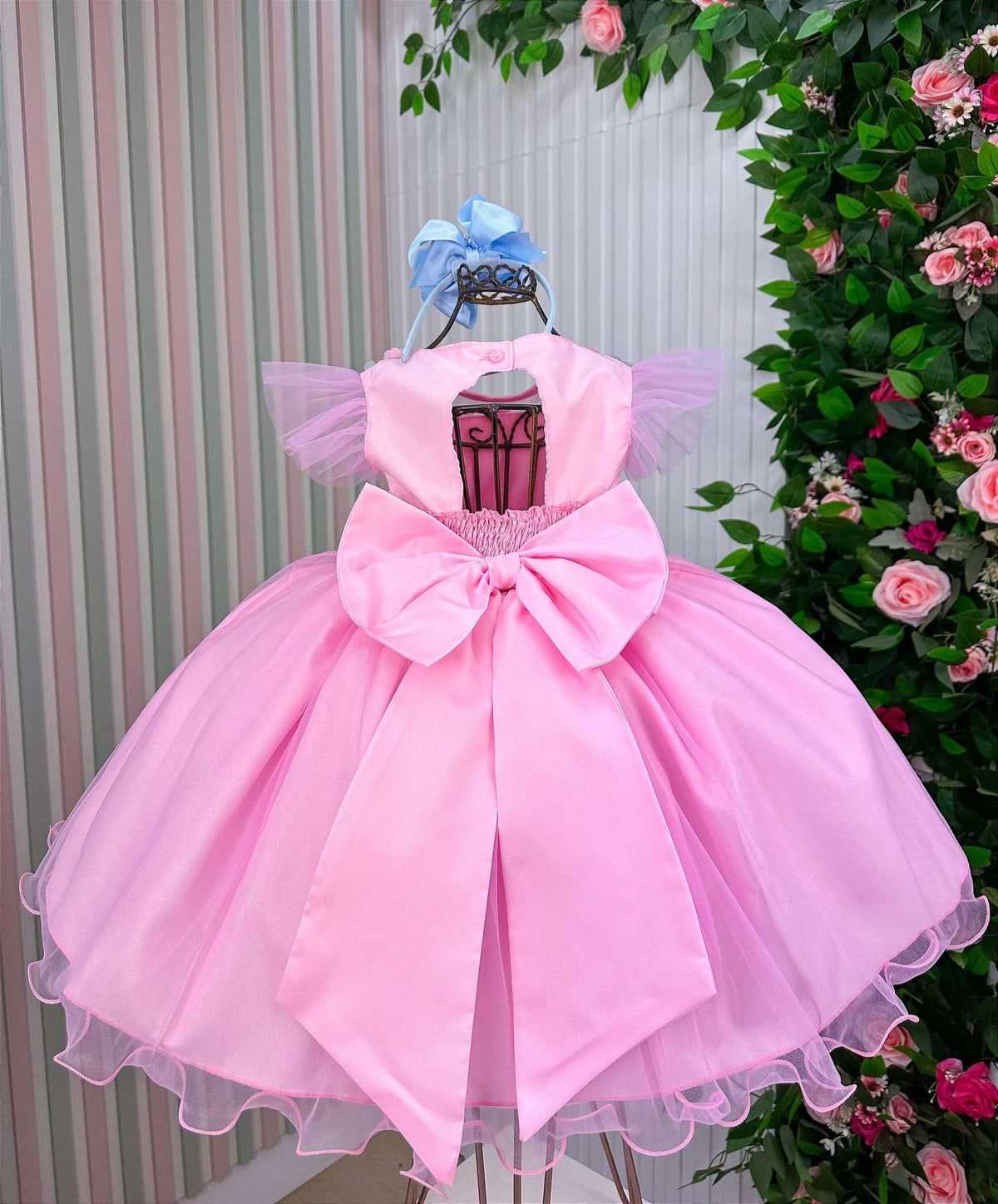 Vestido Marie Jardim Encantado Isis Luxinho Rosa (VESTMREJRDMENTISILXNRS)