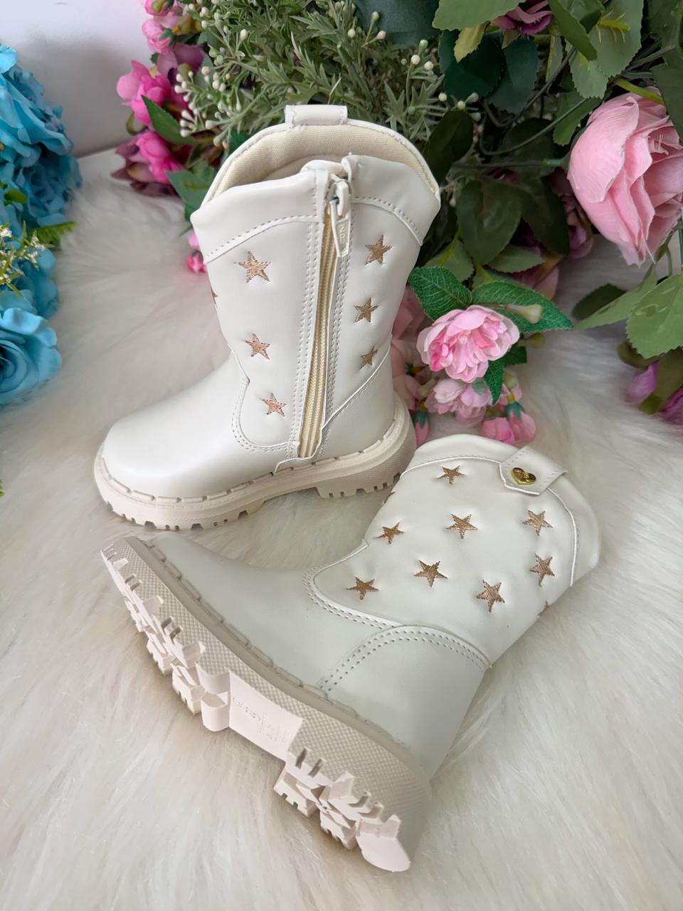 Bota Nilqi Manu Off Estrela Modelo 2 (BTNLQMNOFETLMD2)