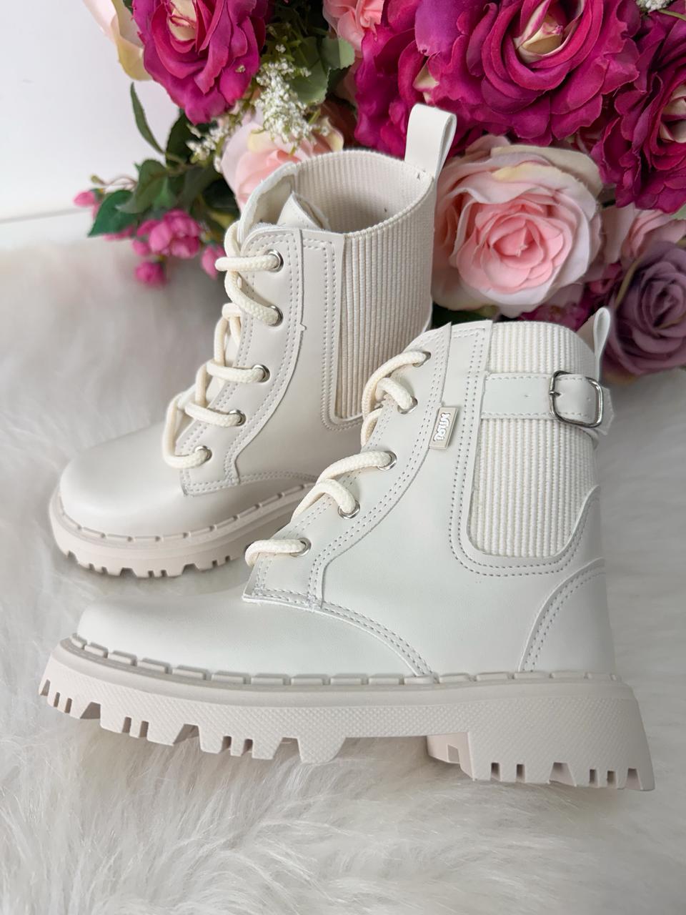 Bota\Coturno Nilqi Jade Off (BTCTNNLIQJDOF)