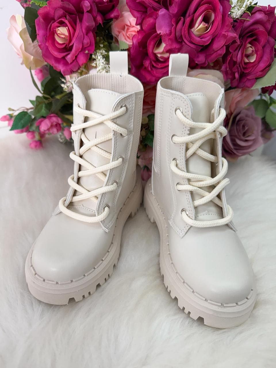 Bota\Coturno Nilqi Jade Off (BTCTNNLIQJDOF)