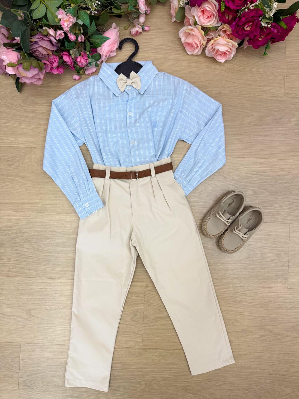 Conjunto Social Miss Cherry Henrique Azul Calça Bege (CONJSCLMSCHRHRAZCLBG)