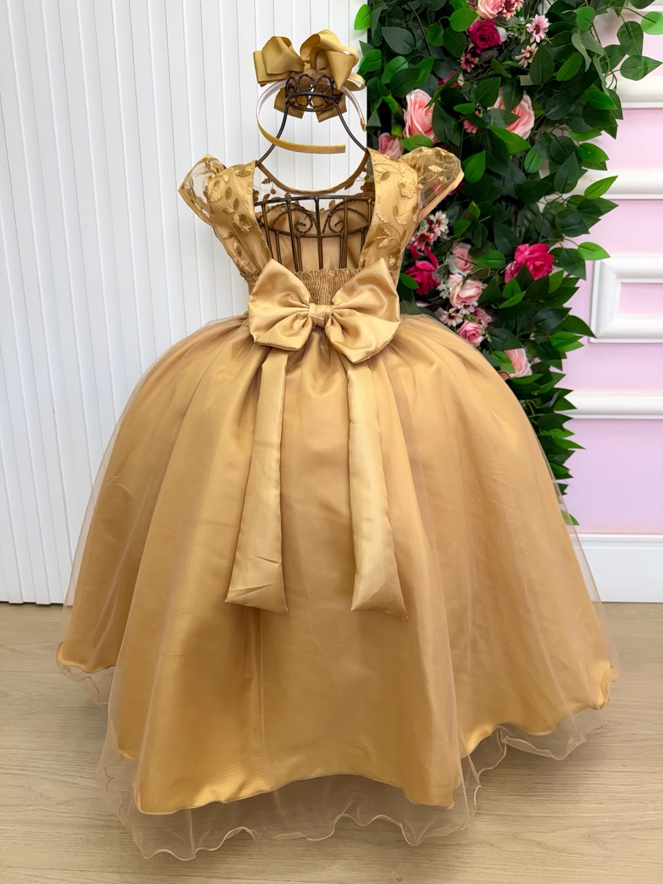 Vestido Mini Miss Longo Carol Dourado - Festa